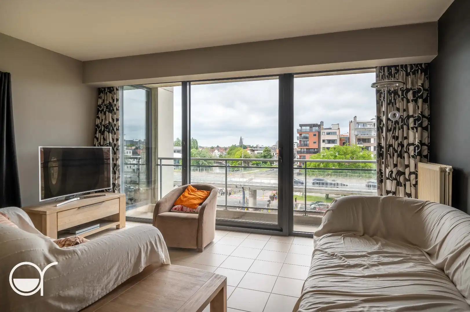 2-slaapkamerappartement met terras foto 9