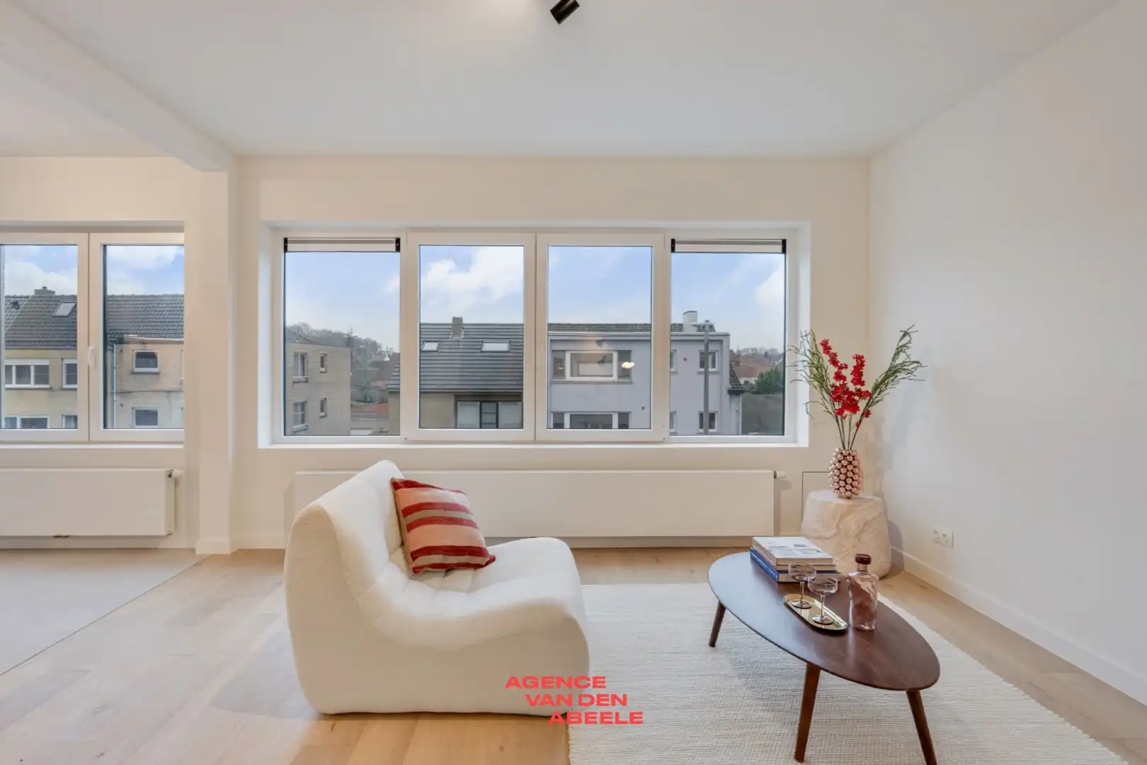 Gerenoveerd A label  appartement met 2 slaapkamers  en terras  foto 6