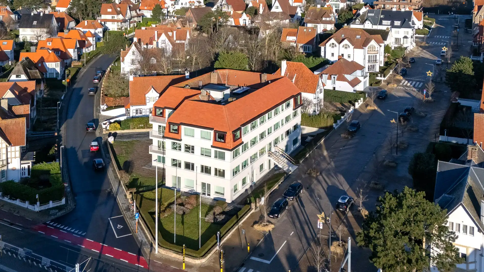 Uitzonderlijk hoekappartement (146m²) nabij zee en strand foto 4