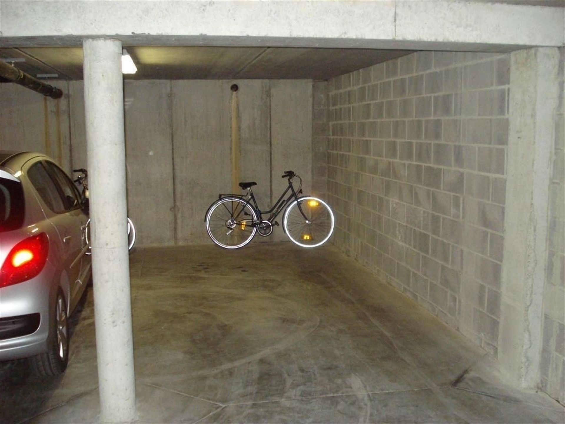 Appartement met staanplaats in centrum Merchtem foto 14