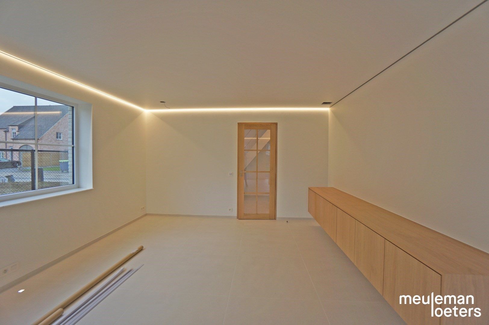 Ruime woning kwalitatief afgewerkt foto 3