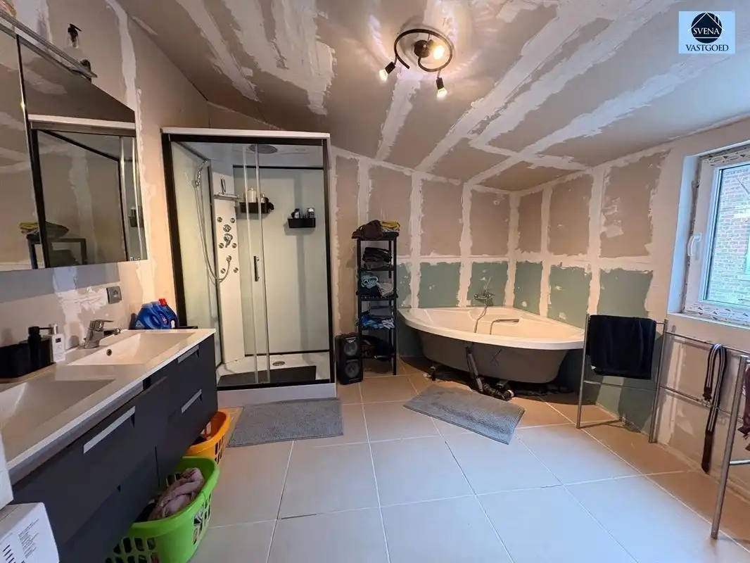 TE RENOVEREN WONING foto 8