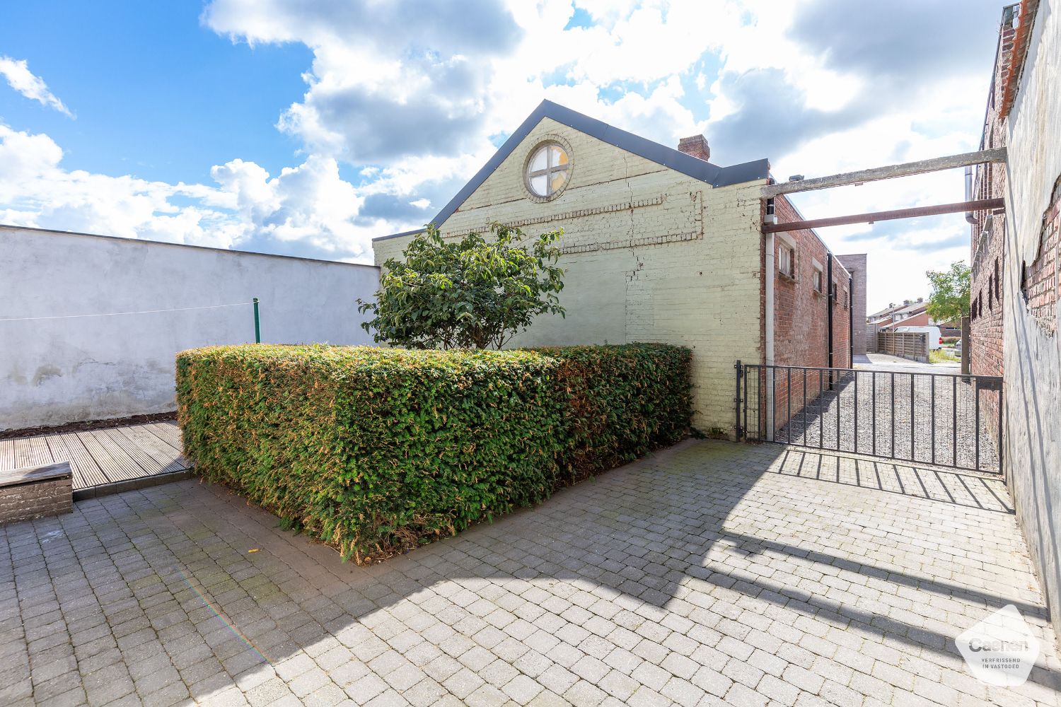 MOOIE VEELZIJDIGE & RUIME HALF-OPEN WONING in het centrum van Ruddervoorde met GARAGE foto 17