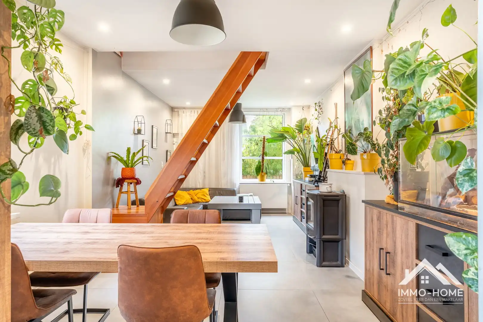 Instapklare woning met schitterende tuin! foto 9
