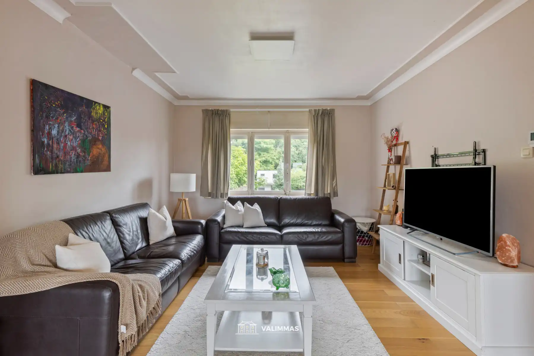 Verzorgde en welgelegen rijwoning met ruime garage, tuin... foto 9