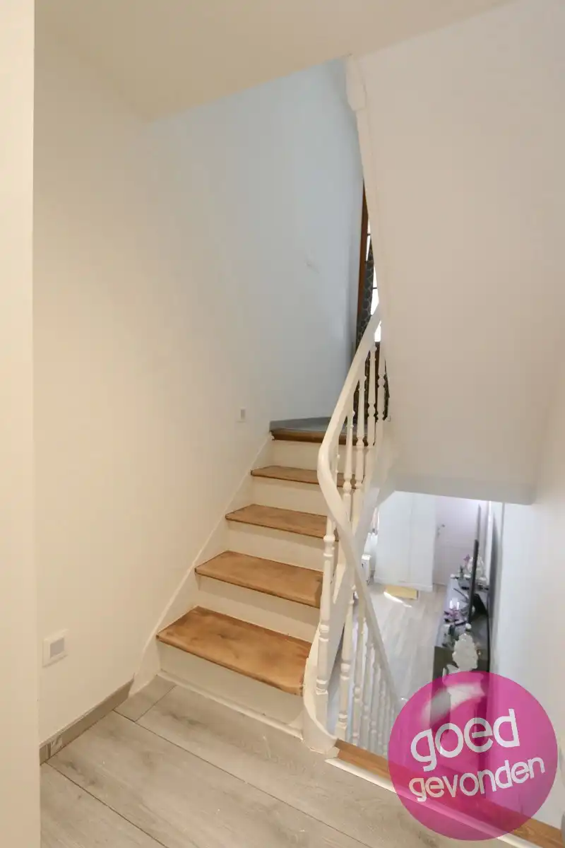 GERENOVEERDE WONING - 2 RUIME SLK - TUIN - TERRAS - CENTRUM foto 14