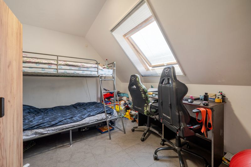 Stijlvolle en energiezuinige woning met garage in het bruisende centrum van Roeselare foto 7