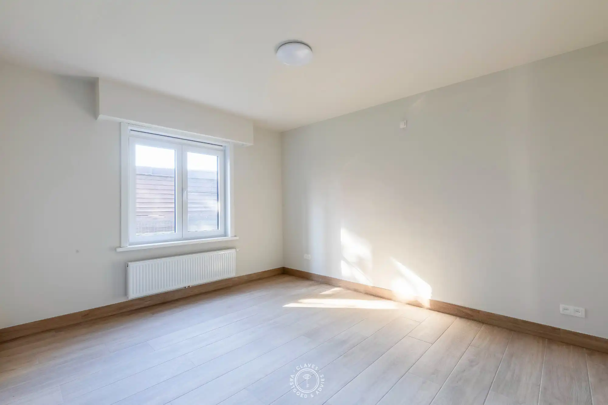 Ruim gelijkvloers appartement van 134 m² met tuin en garagebox foto 11