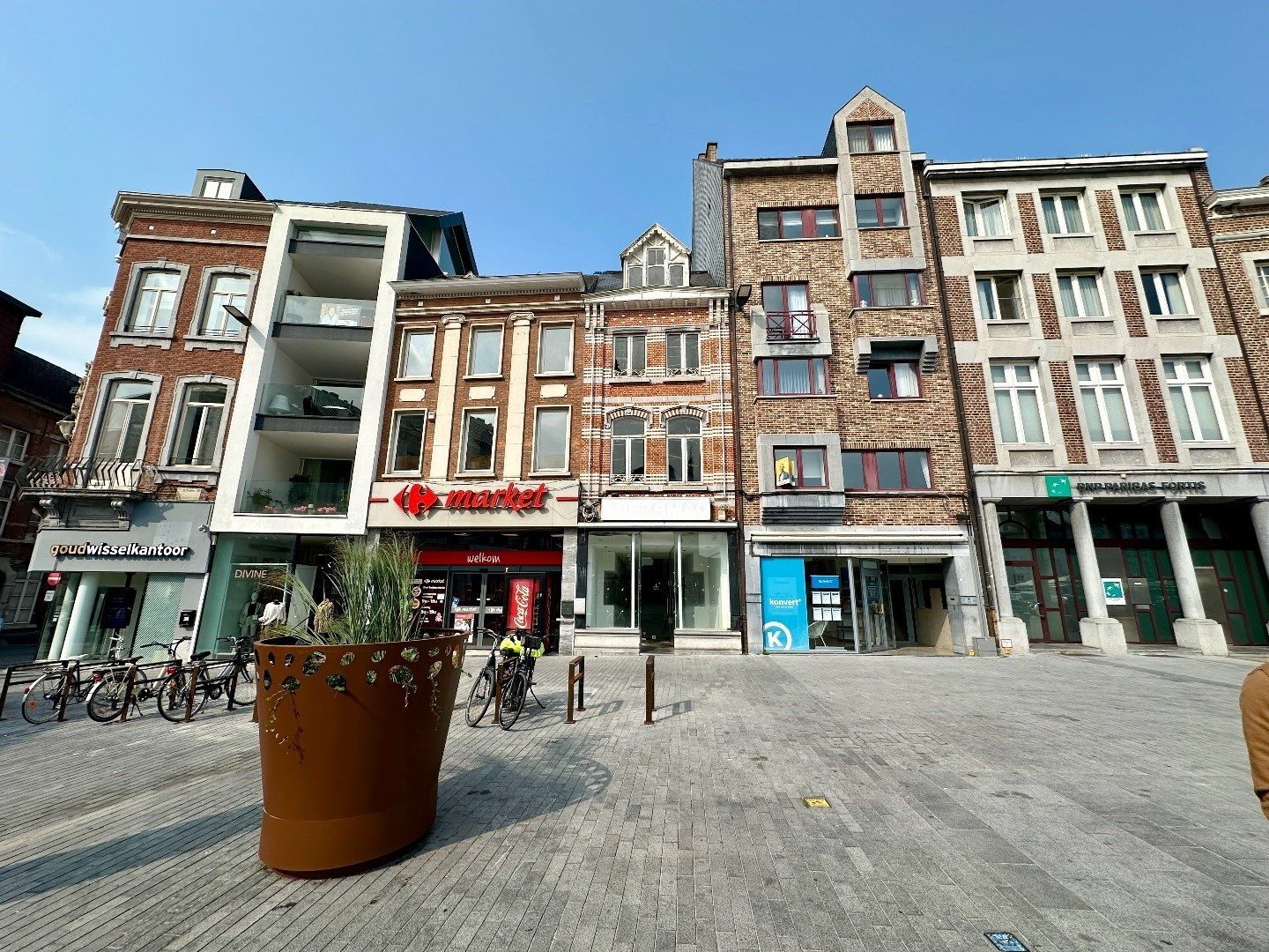 Karaktervolle Handelshuis op de Grote Markt 30, Sint-Truiden foto 22