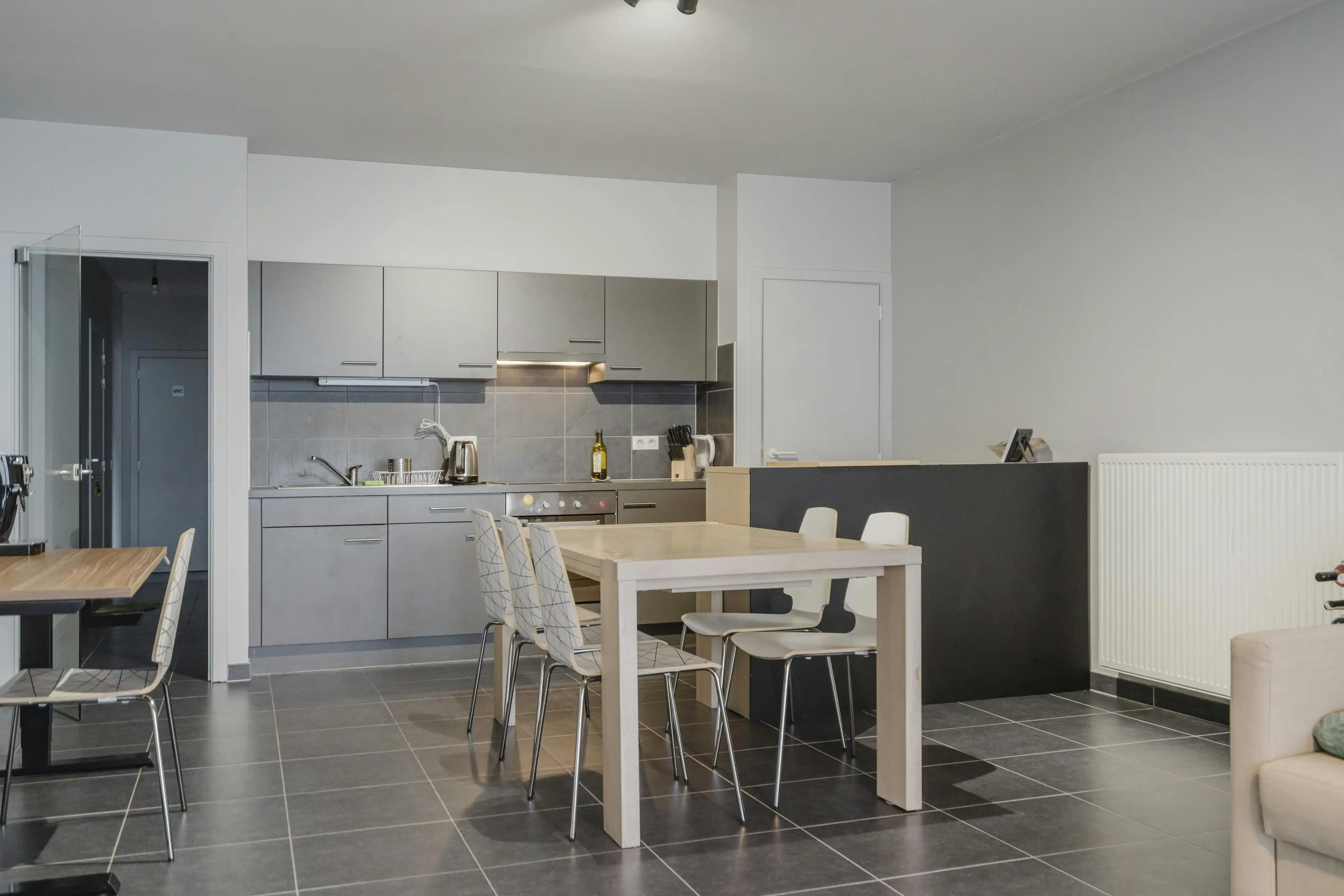 Interessant investeringsappartement te Kortrijk foto {{pictureIndex}}