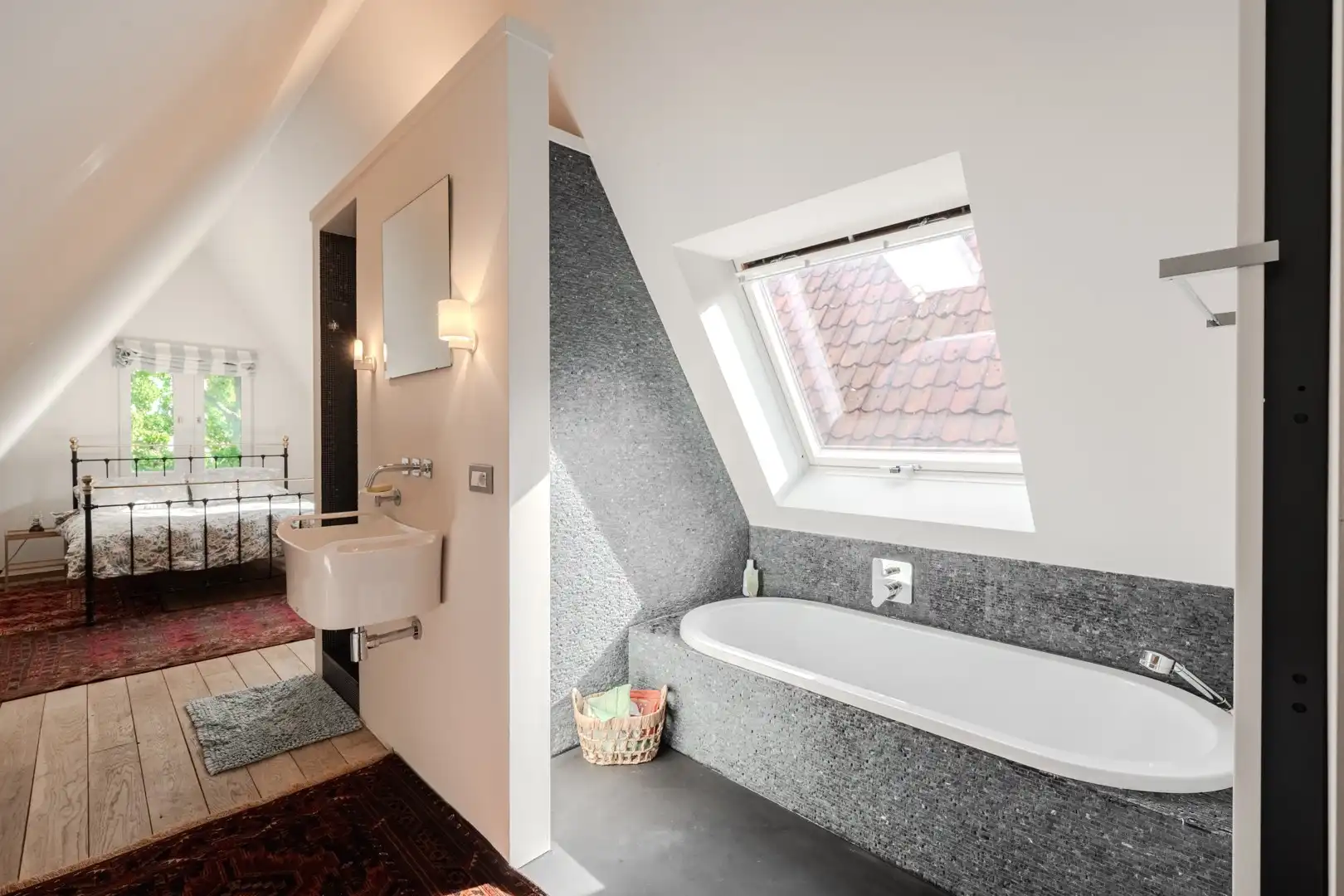 Brugge: Karaktervolle stadswoning aan de Brugse reien foto 27