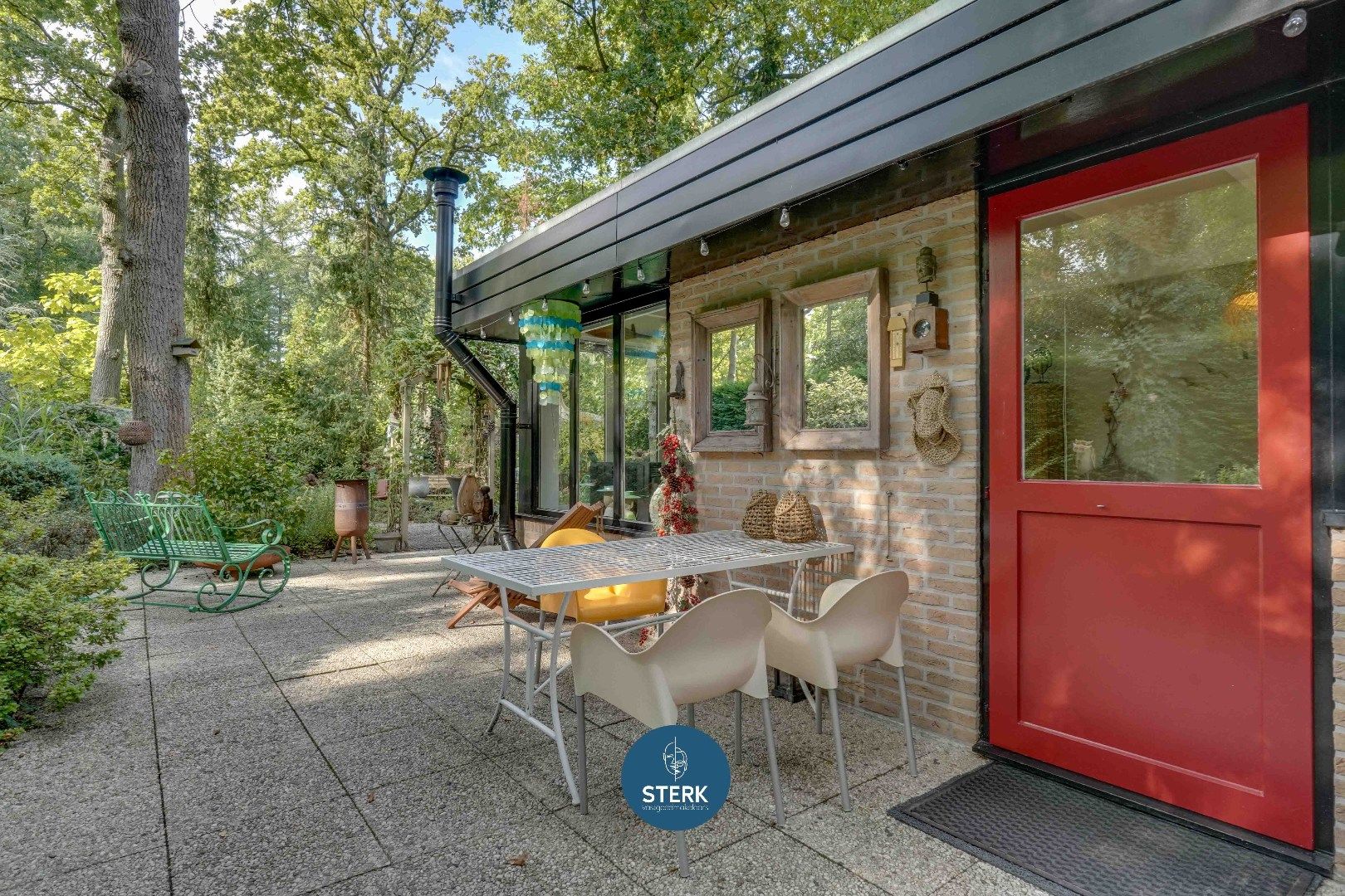 RECENT OPGEKNAPTE VAKANTIEWONING MET PRACHTIG GROEN UITZICHT !  foto 15