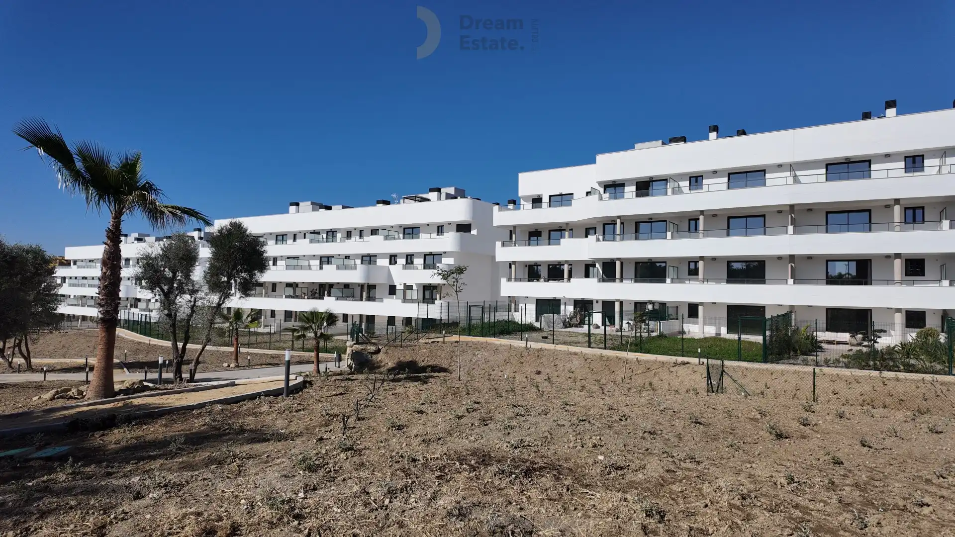 Instapklaar penthouse langs de New Golden Mile, Estepona. foto {{pictureIndex}}