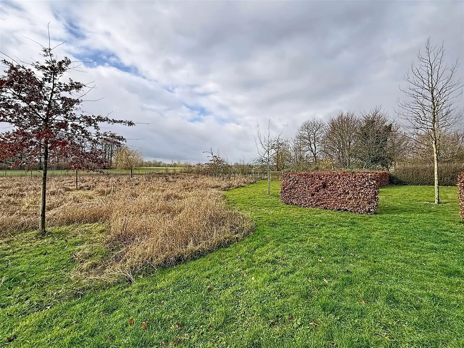 Karaktervolle woning met 4 slpks, 2 bdks, zwembad, 39a 17ca foto 39