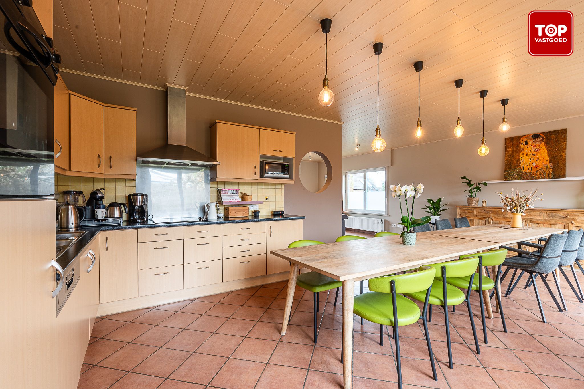 Energiezuinige villa met 4 slaapkamers, ruime tuin in een doodlopende straat foto 8