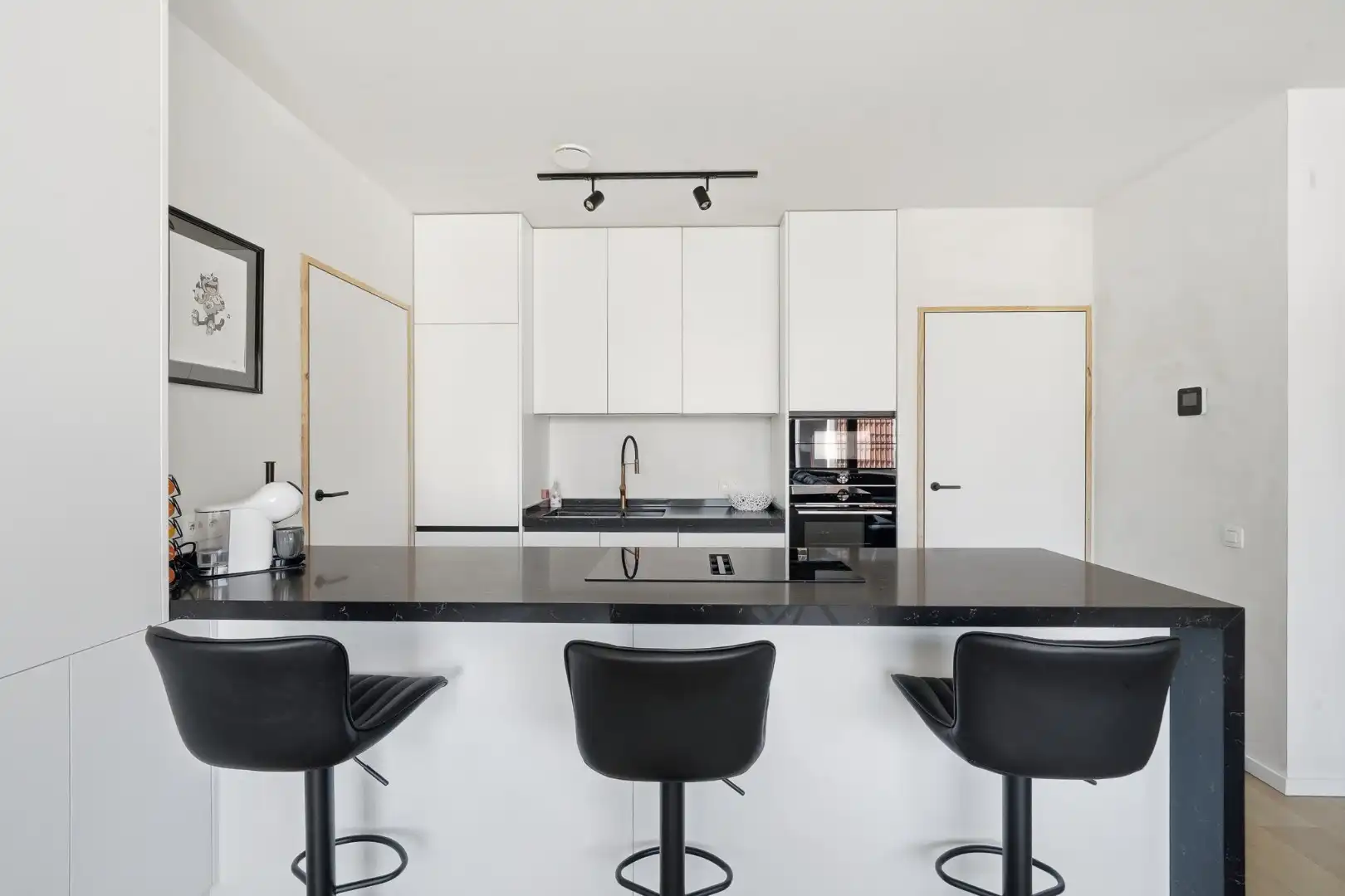 Modern energiezuinig 2-slaapkamerappartement te Bredene foto 7