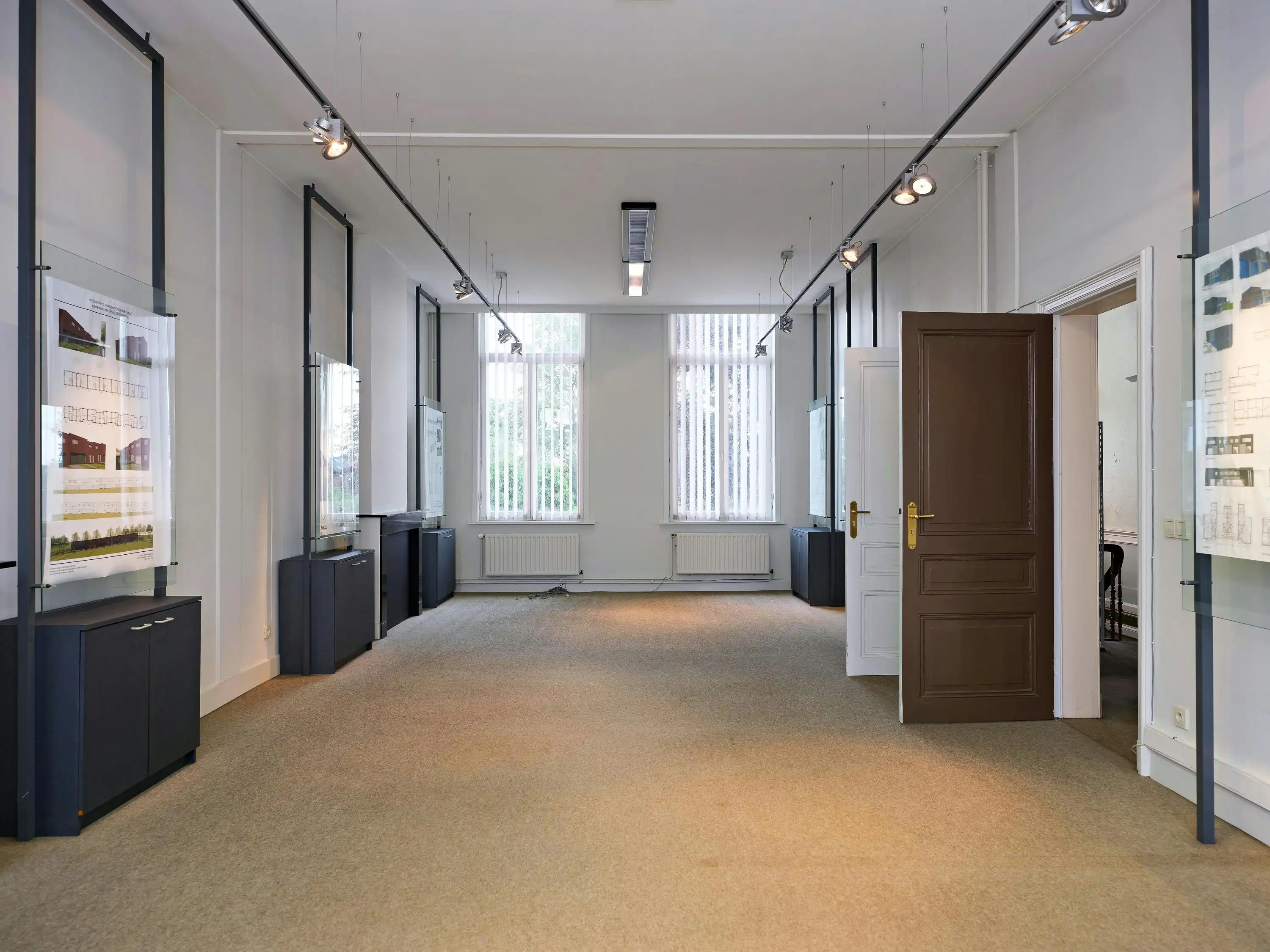 Herenwoning voormalige notariswoning te koop in Eeklo foto 22