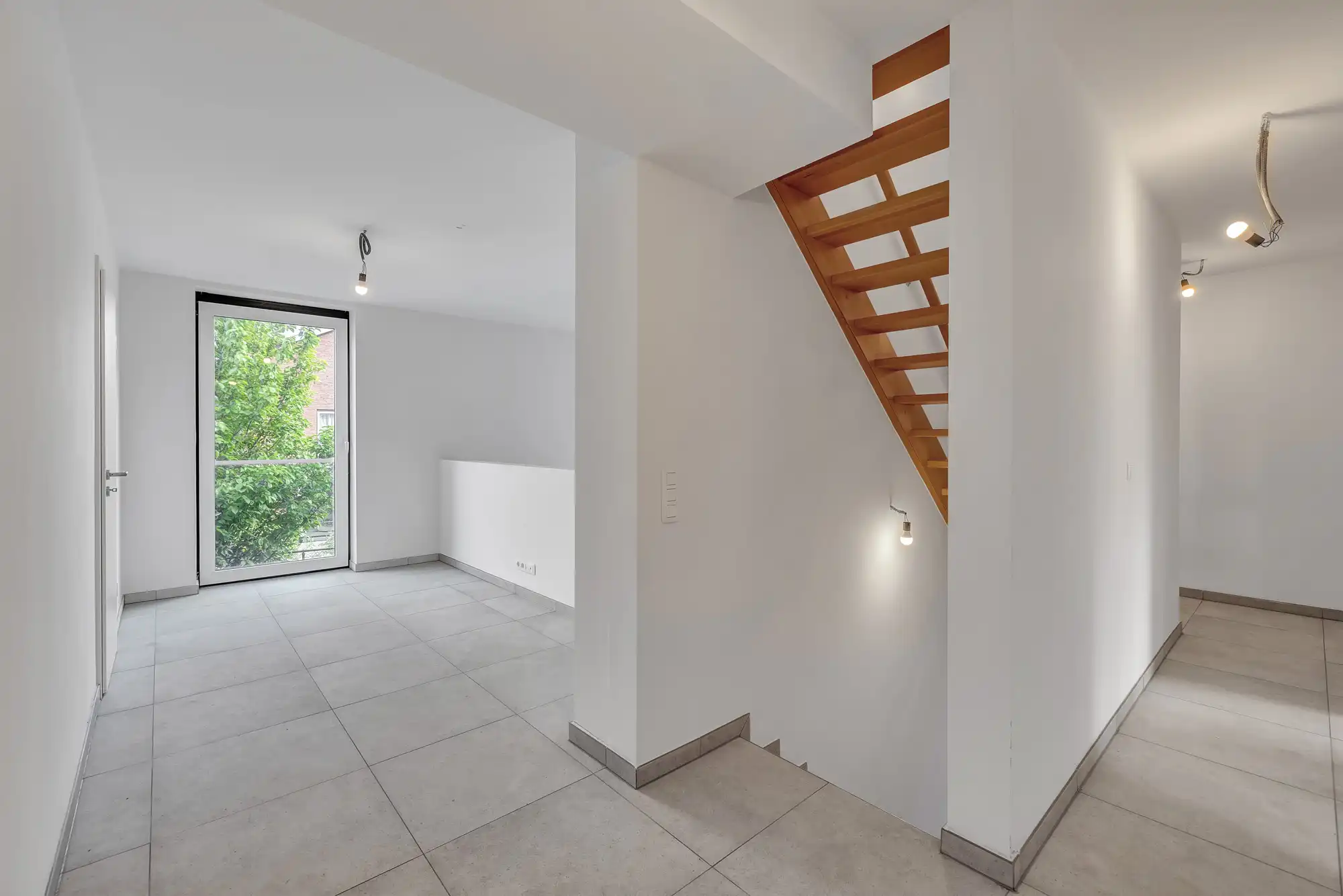 Instapklare nieuwbouwwoning met 5 slaapkamers foto 9