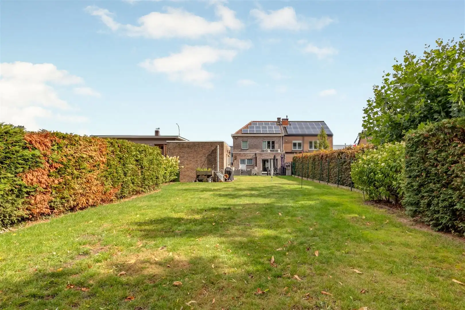 Instapklare woning met verzorgde, ruime tuin! foto {{pictureIndex}}