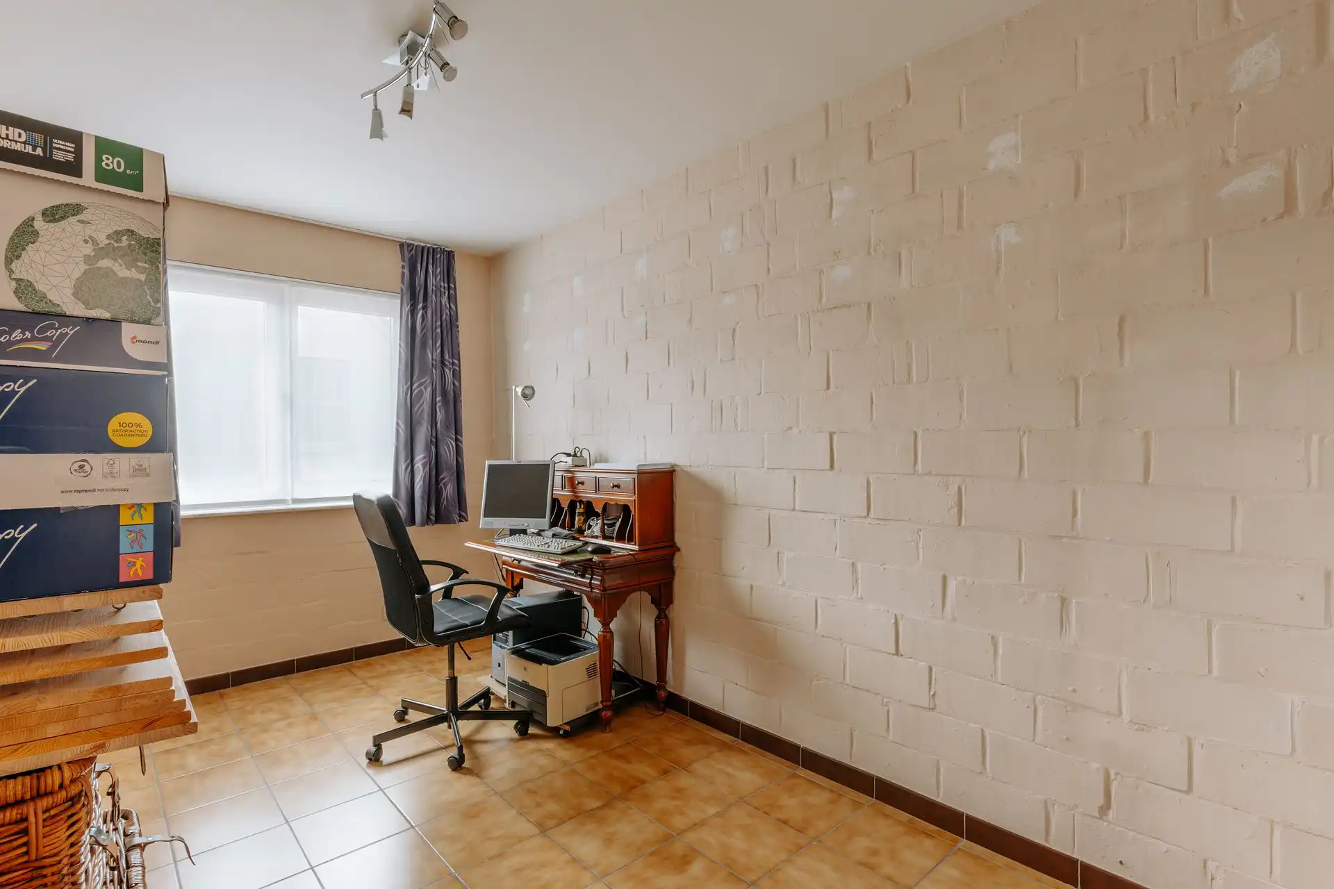 Stijlvolle halfopen woning met grote tuin en zwembad! foto 14