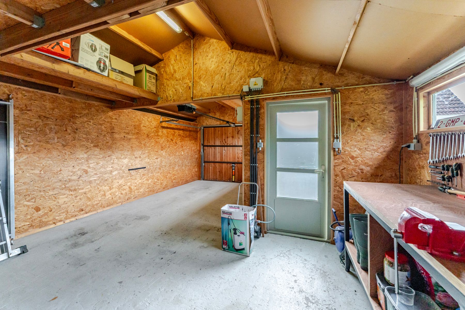 Instapklare villa in rustige straat foto 27