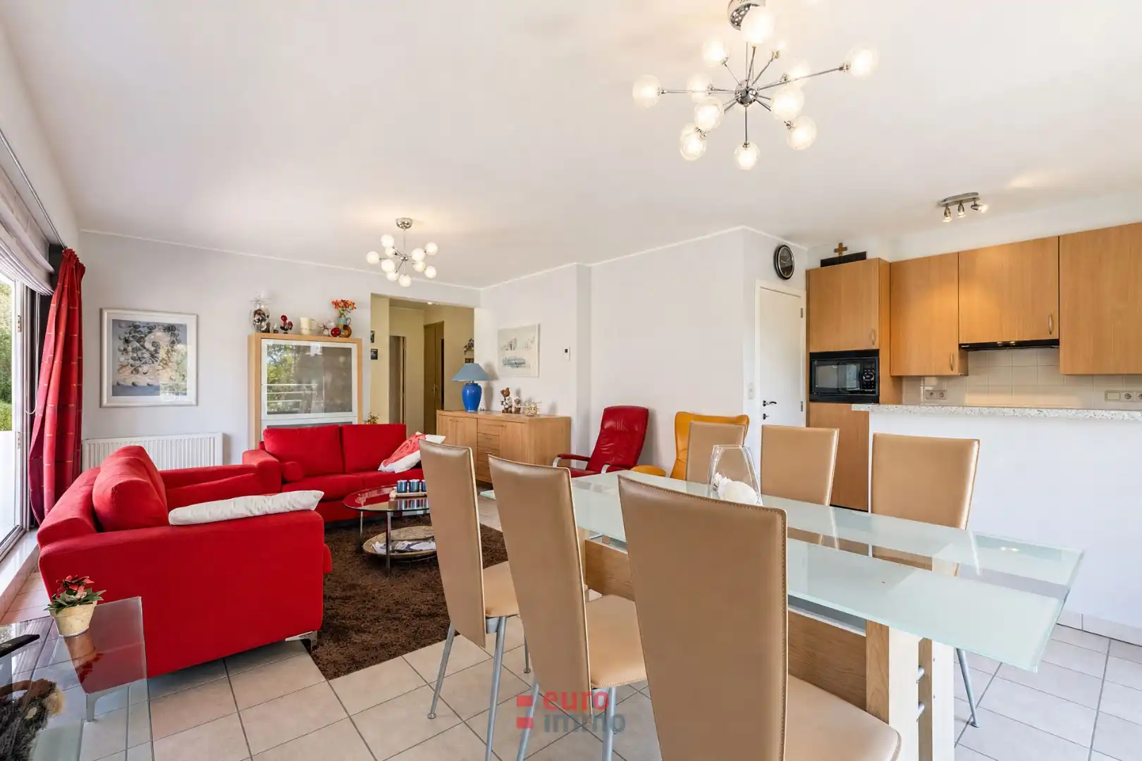 Aan de rand van de Simli-wijk gelegen top-appartement met 2 slaapkamers! foto 3