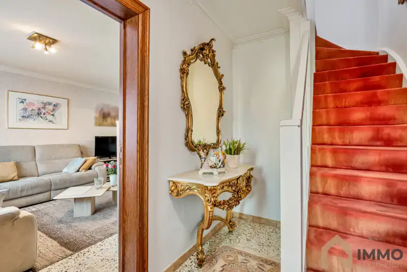 Te koop Rumbeke gezinswoning met 3 slpks, tuin, garage. foto 6