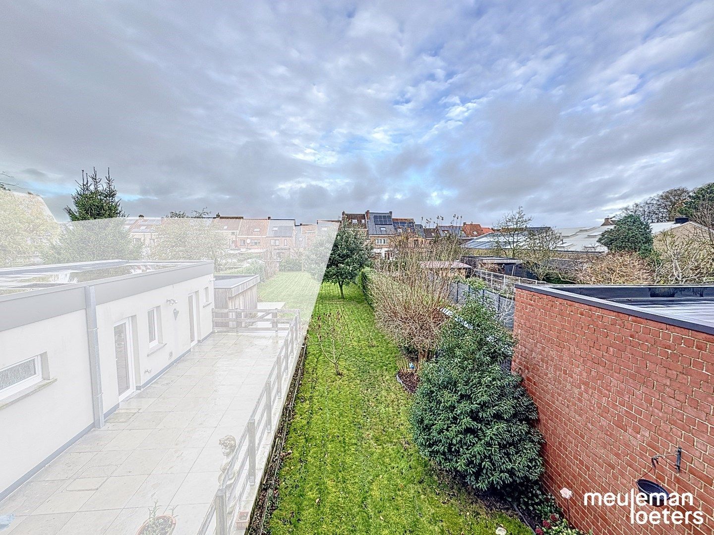 Opbrengsteigendom met tuin aan rand van Brugge foto 2