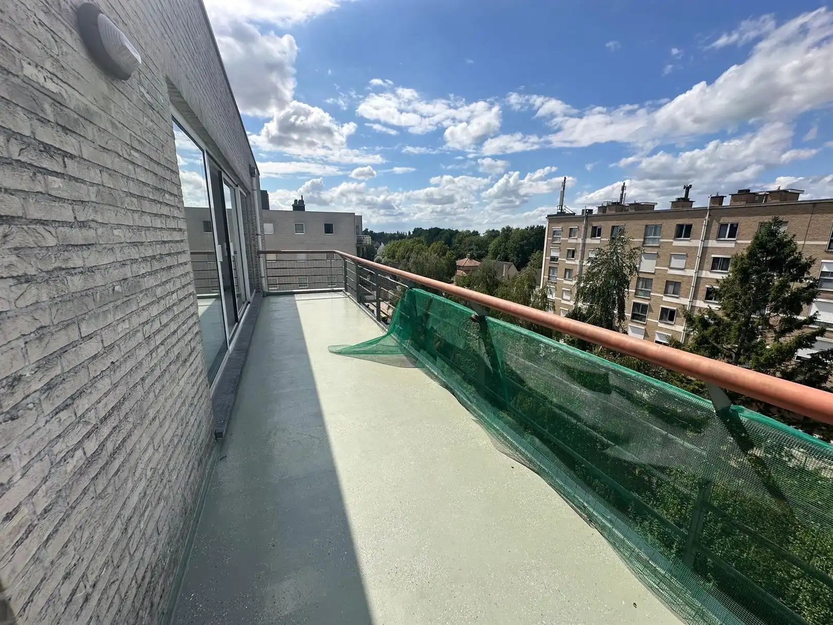 Appartement met 2 slp's, mooi terras en moto staanplaats foto 9