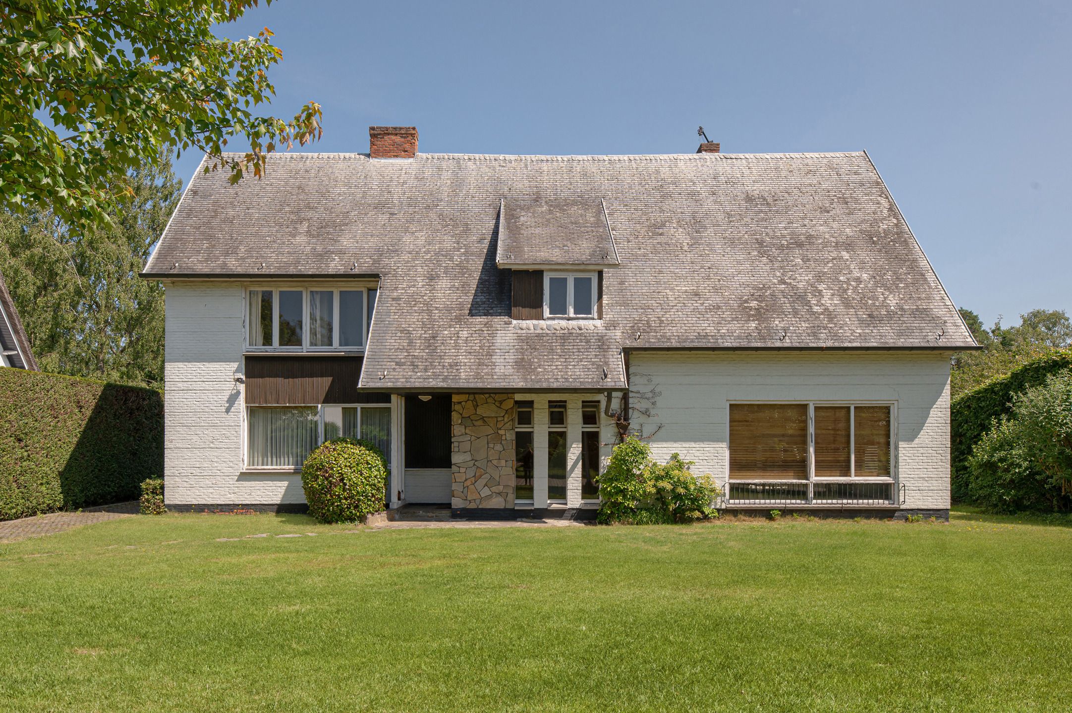 Zonnige villa met karakter & potentieel in hartje Brasschaat foto 20
