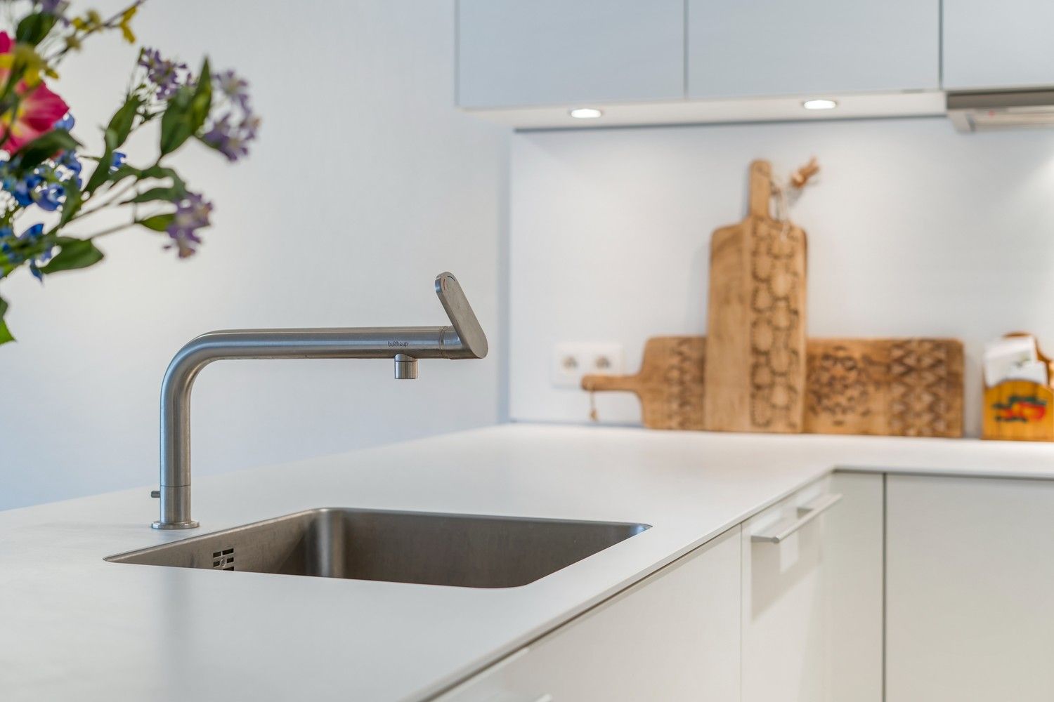 Volledig instapklaar, hedendaags en zeer stijlvol gemeubeld appartement met 2 slaapkamers foto 18