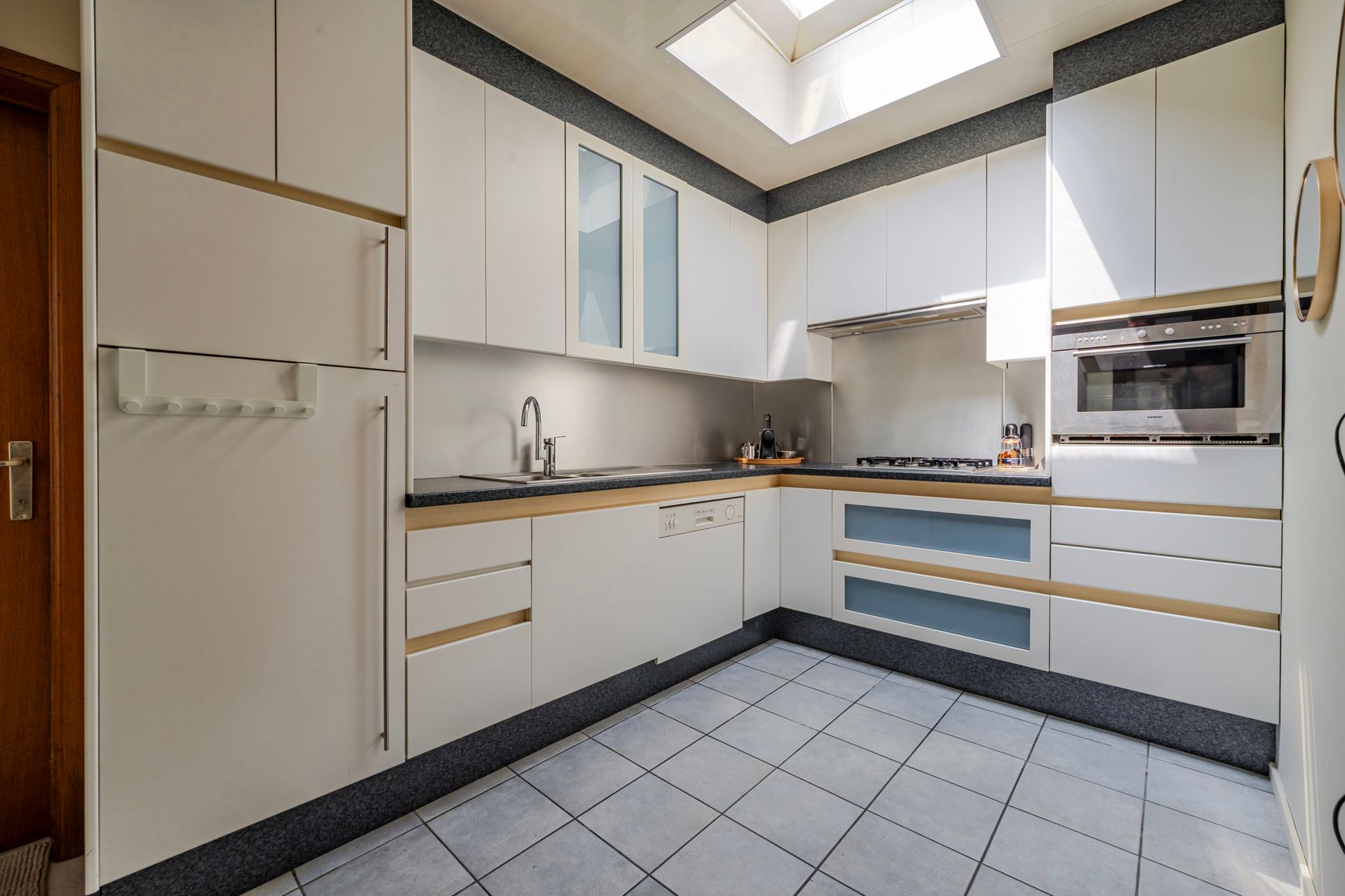 Charmante stadswoning met loods foto 7