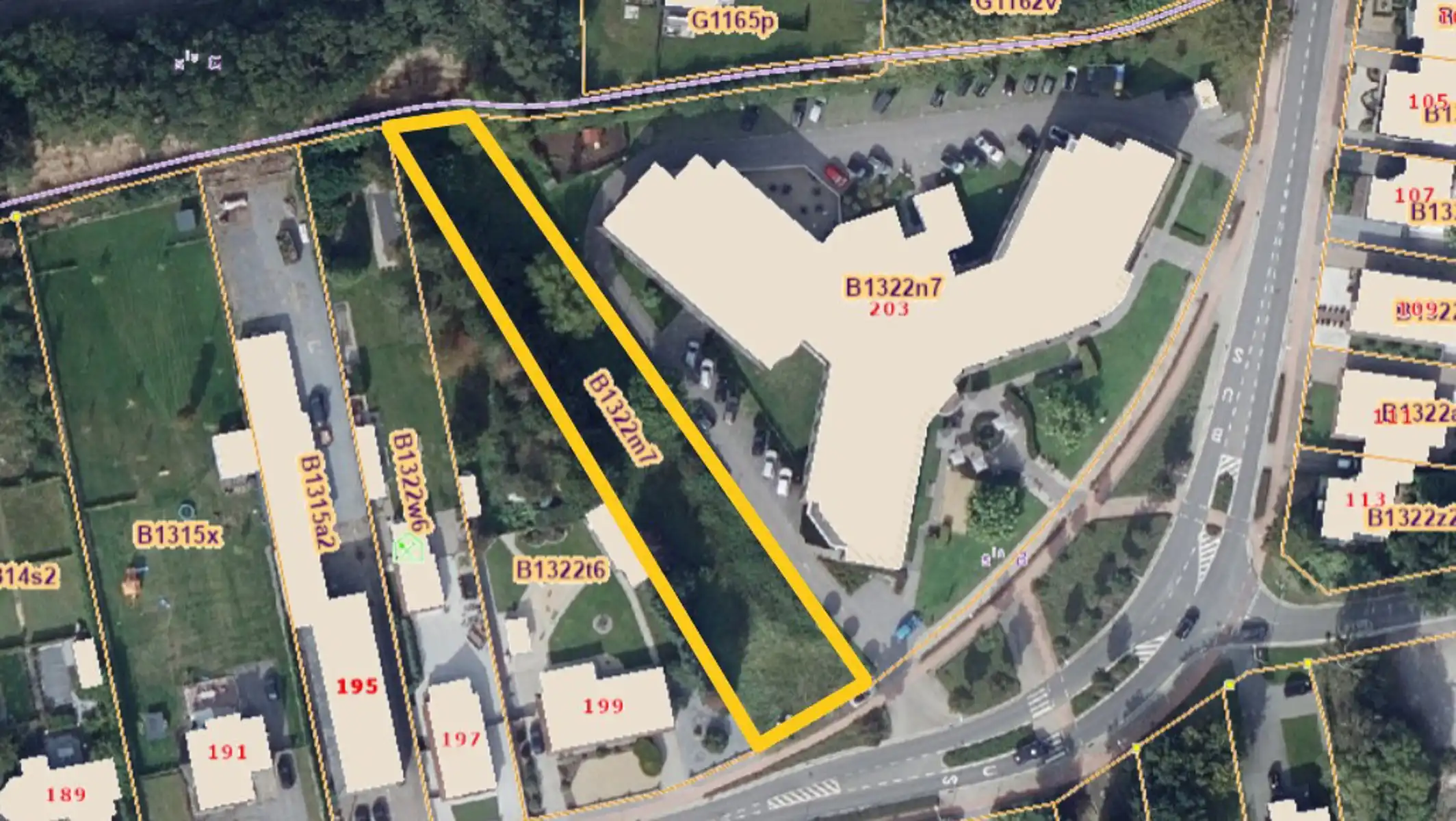 Mooi groot bouwperceel, ca. 1555 m², gelegen naast WZC Nethehof foto 2