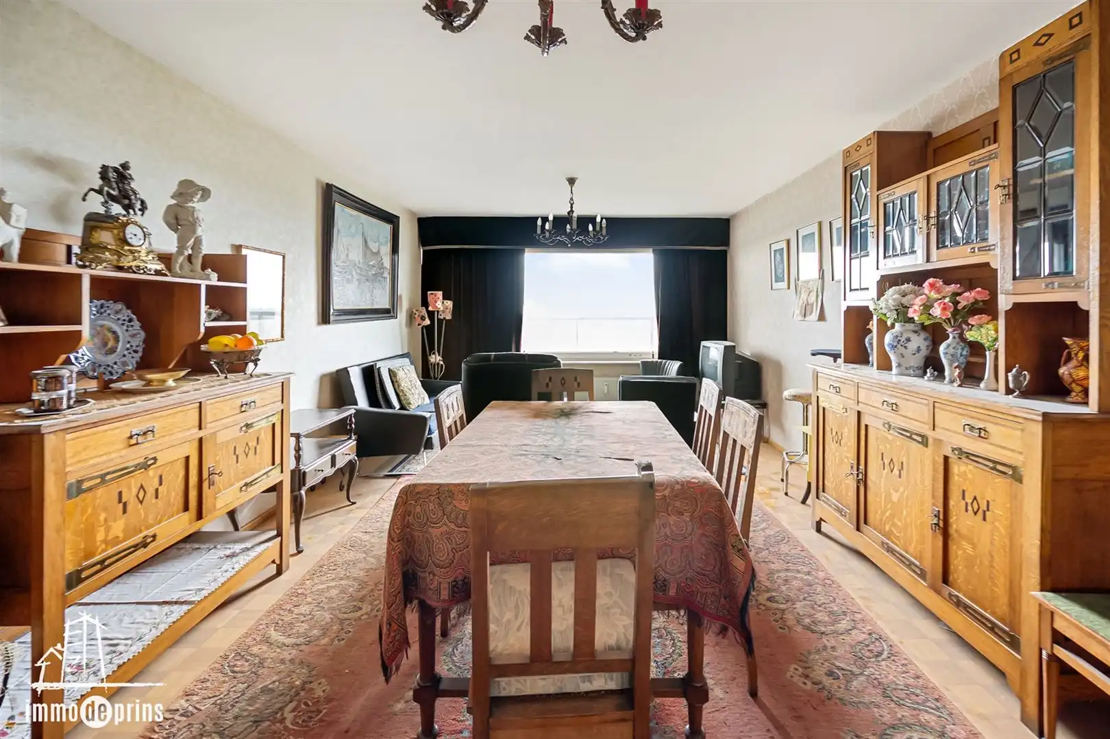 Ruim appartemement met 2 terrassen foto 7