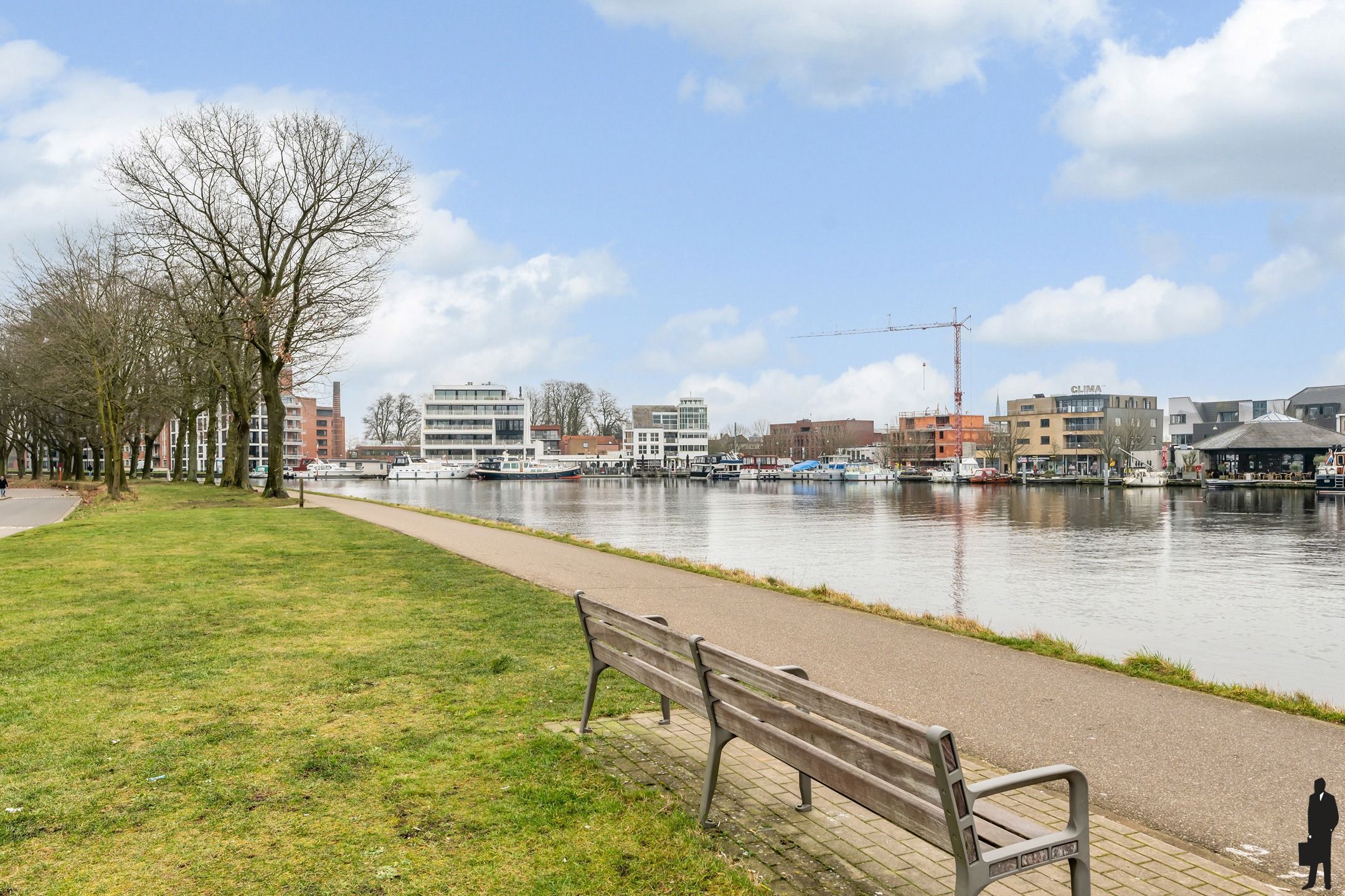 Karakteristiek loft appartement van 150m² aan de Jachthaven! foto {{pictureIndex}}
