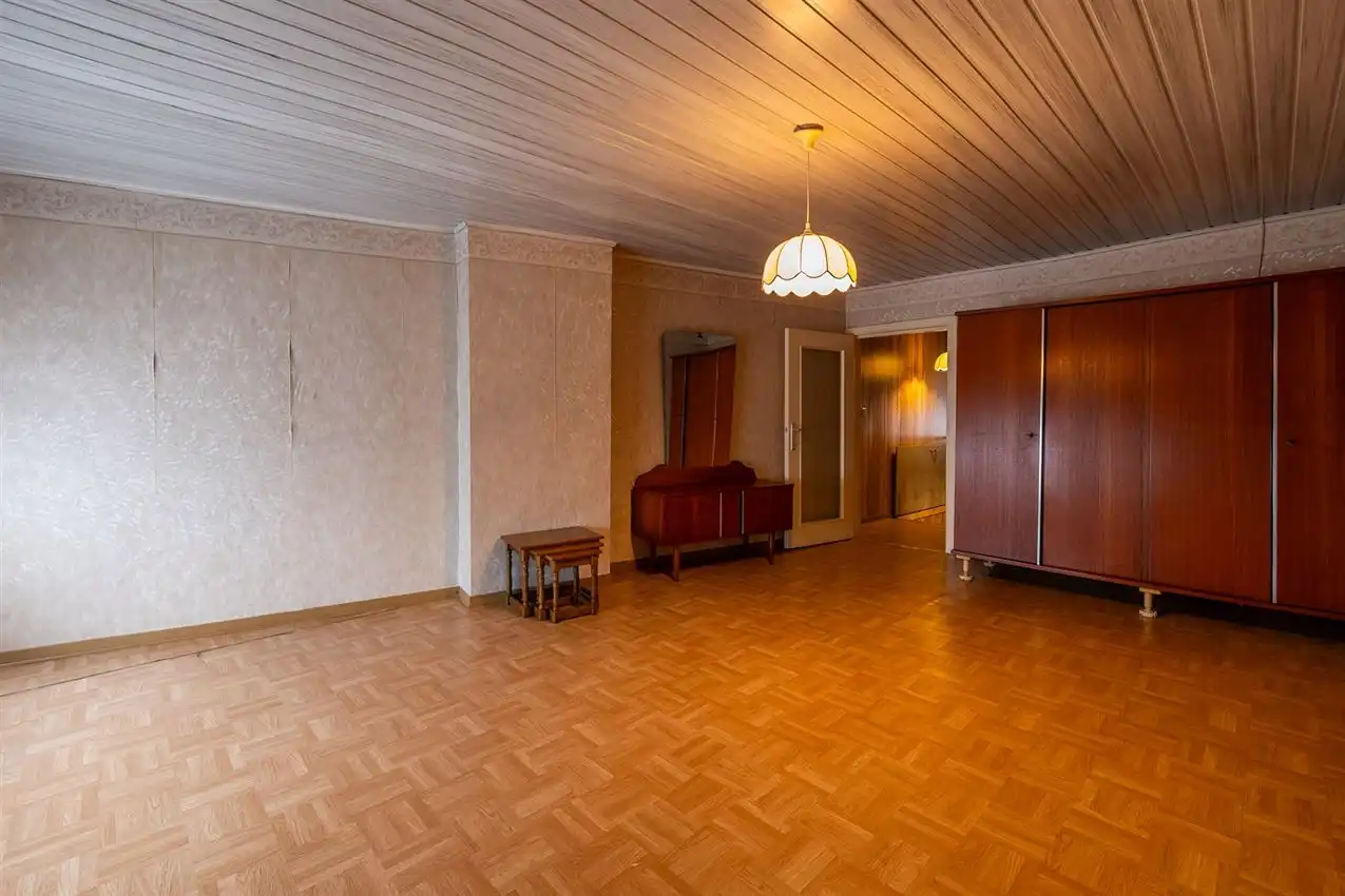 Op te frissen rijwoning, ideaal voor starters foto 23