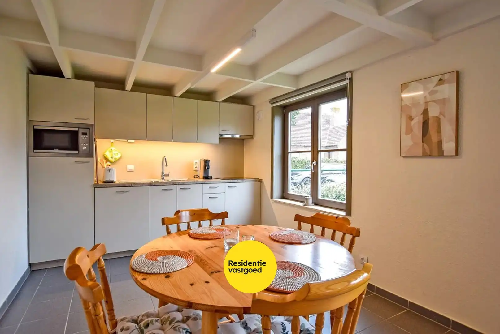 Prachtig onderhouden vakantiewoning (type vissershuis) met 3 slaapkamers en privé-parkeerplaats te Oostduinkerke.  foto 7
