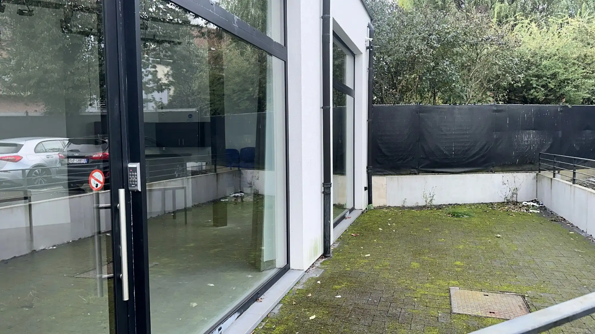 Instapklaar en centraal kantoor foto 9