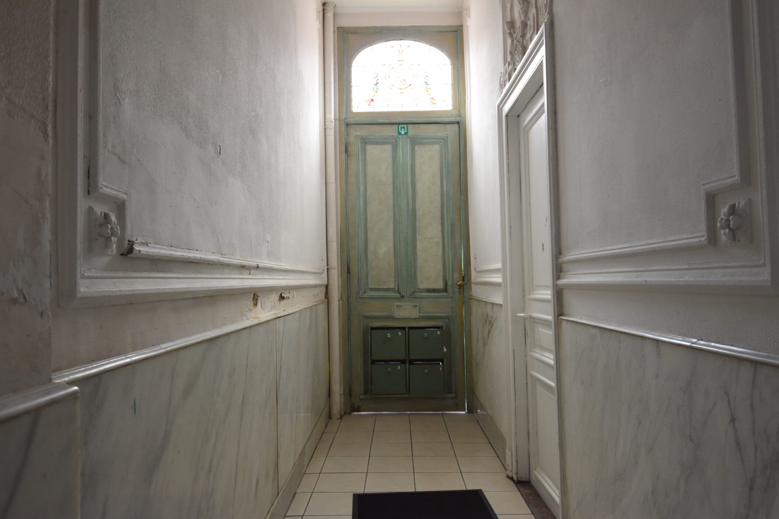 Opbrengsteigendom in karaktervolle herenwoning – centrum Sint-Niklaas foto 2