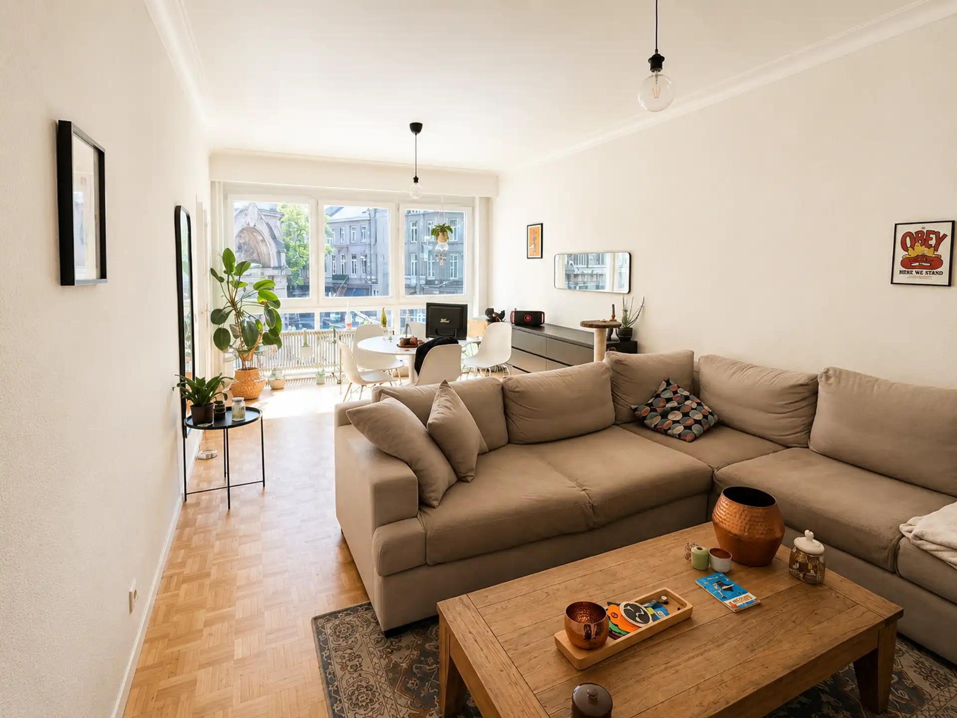 Charmant 2-slaapkamerappartement met terras foto {{pictureIndex}}