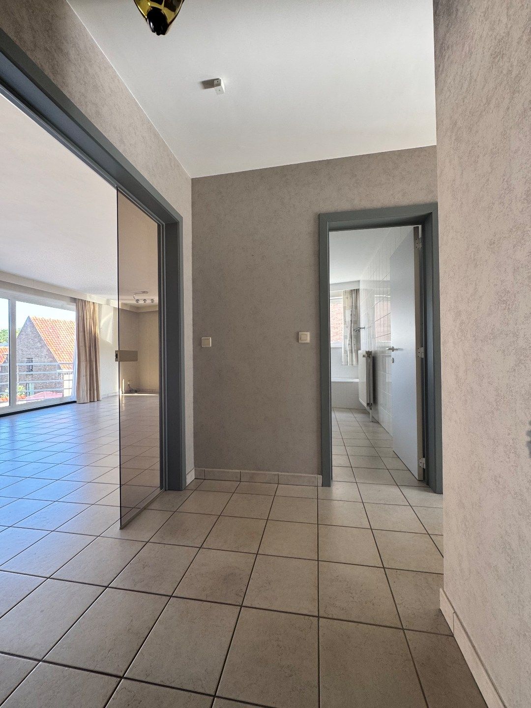 Appartement met 2 slaapkamers en 2 terrassen te Koekelare  foto 15