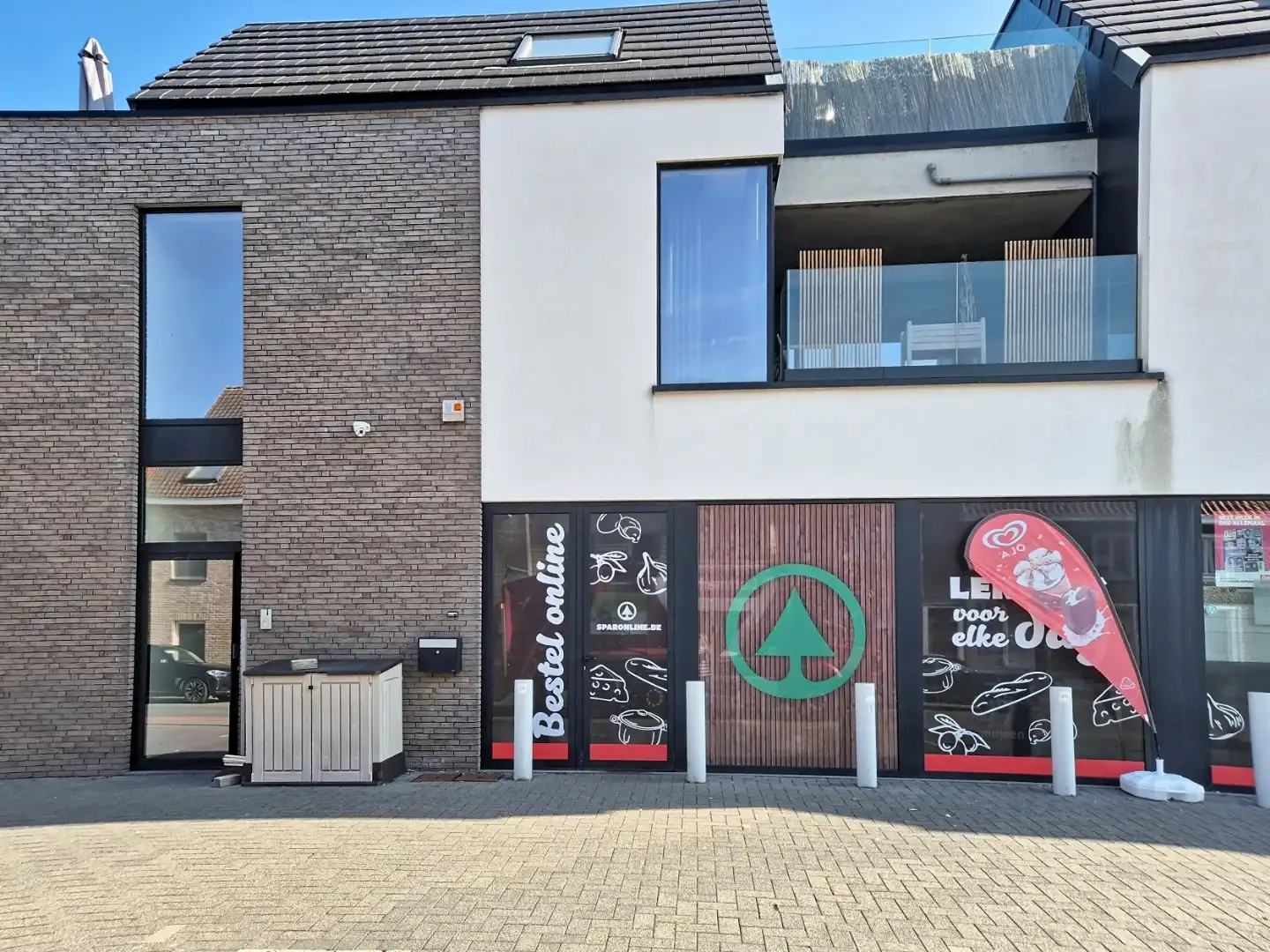 Modern appartement met 2 slaapkamer, terras en garage in Ursel foto 13