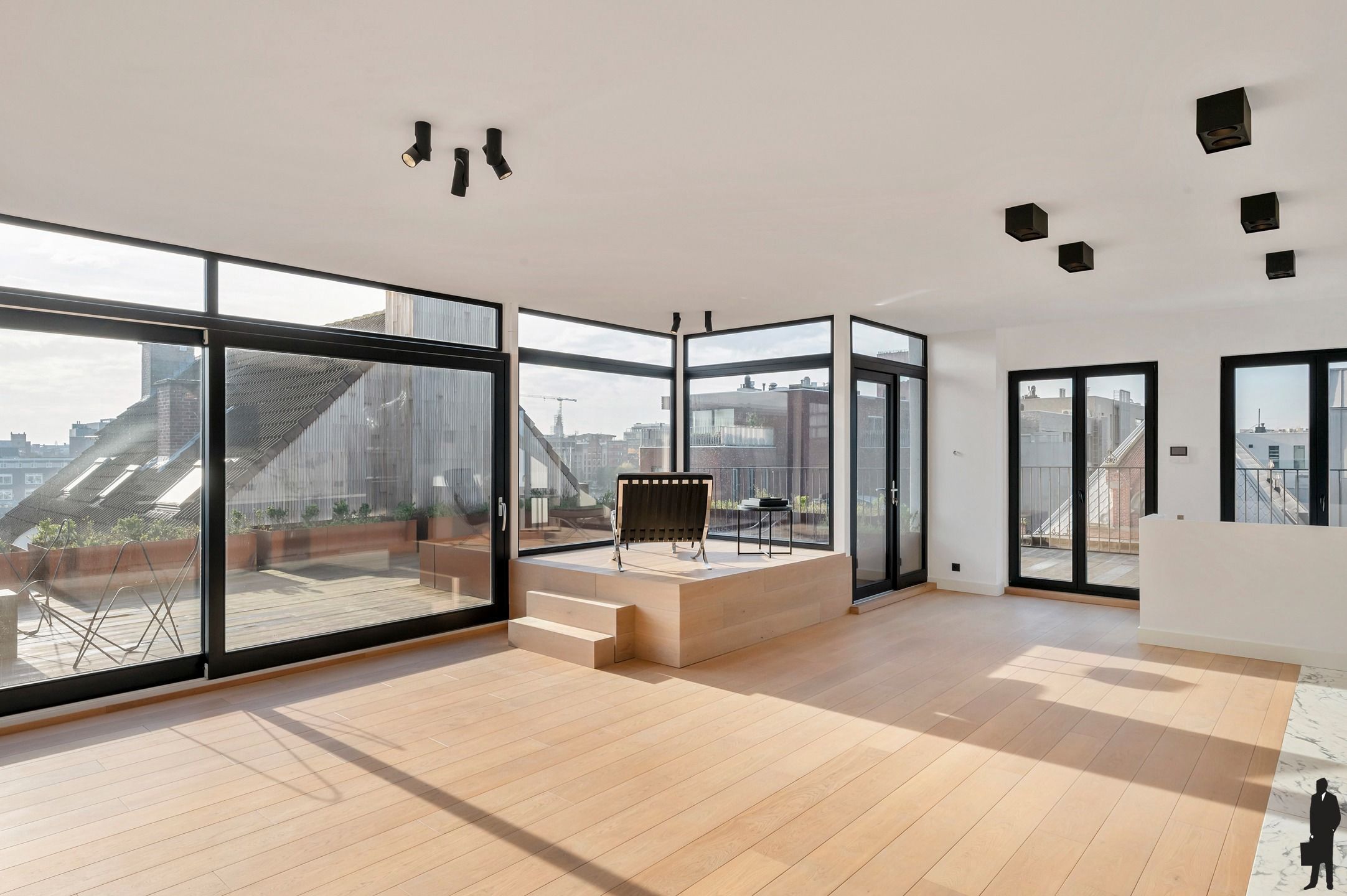 Uniek duplex-penthouse met indrukwekkend terras, gelegen op een absolute toplocatie op ’t Eilandje foto 7