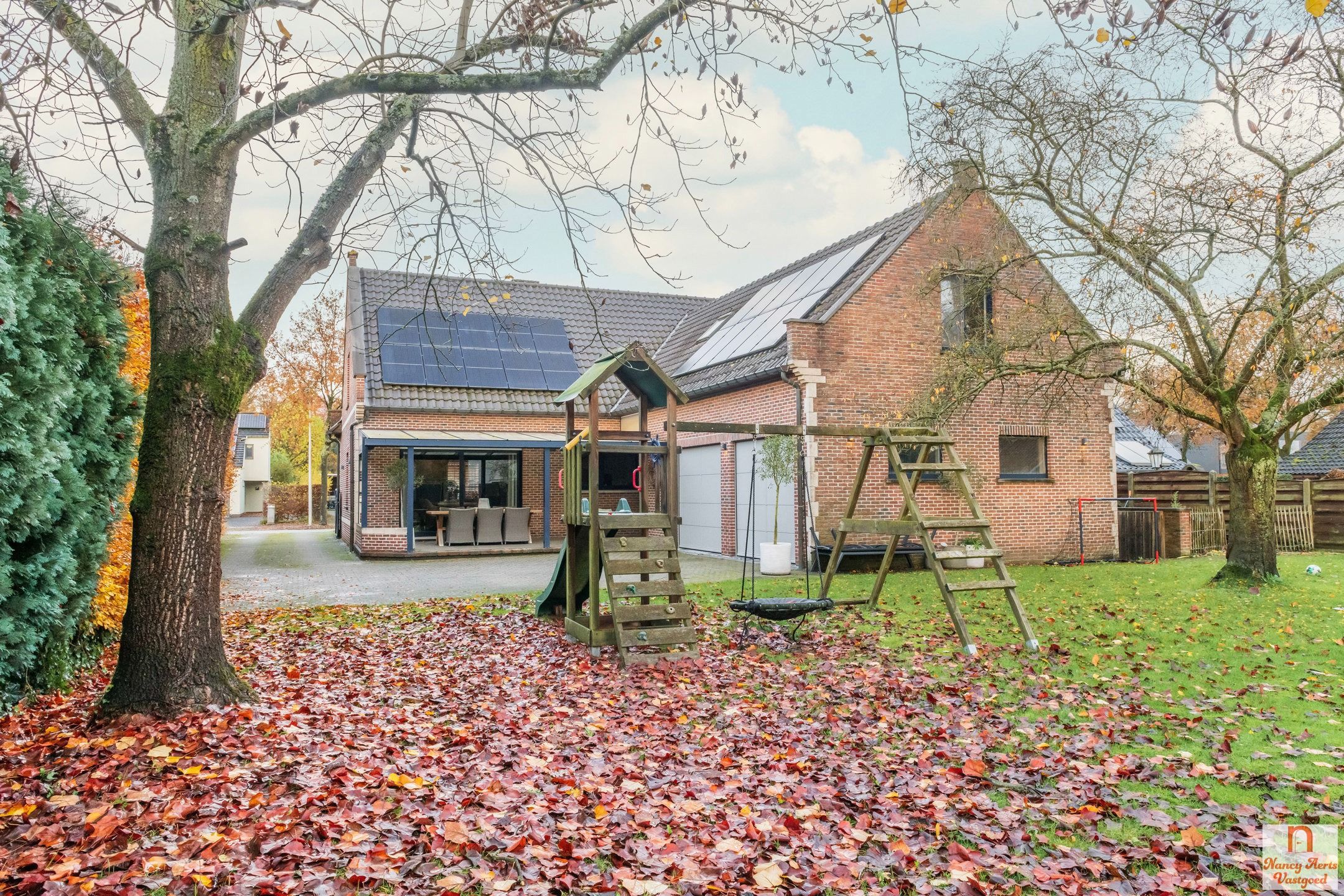 Prachtige instapklare villa met 5 slaapkamers foto 29