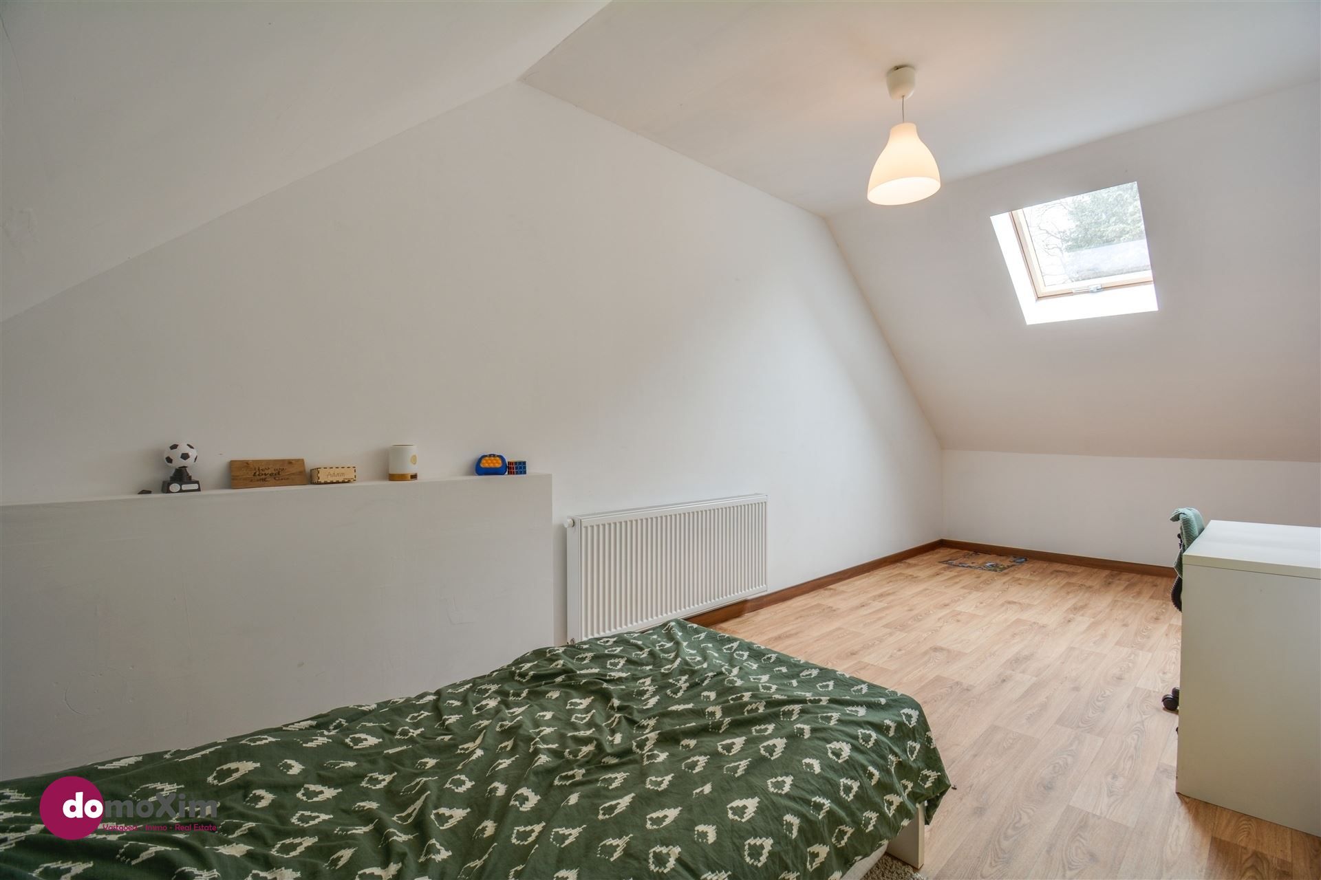 Charmante gezinswoning met drie slaapkamers nabij het centrum van Schiplaken foto 13