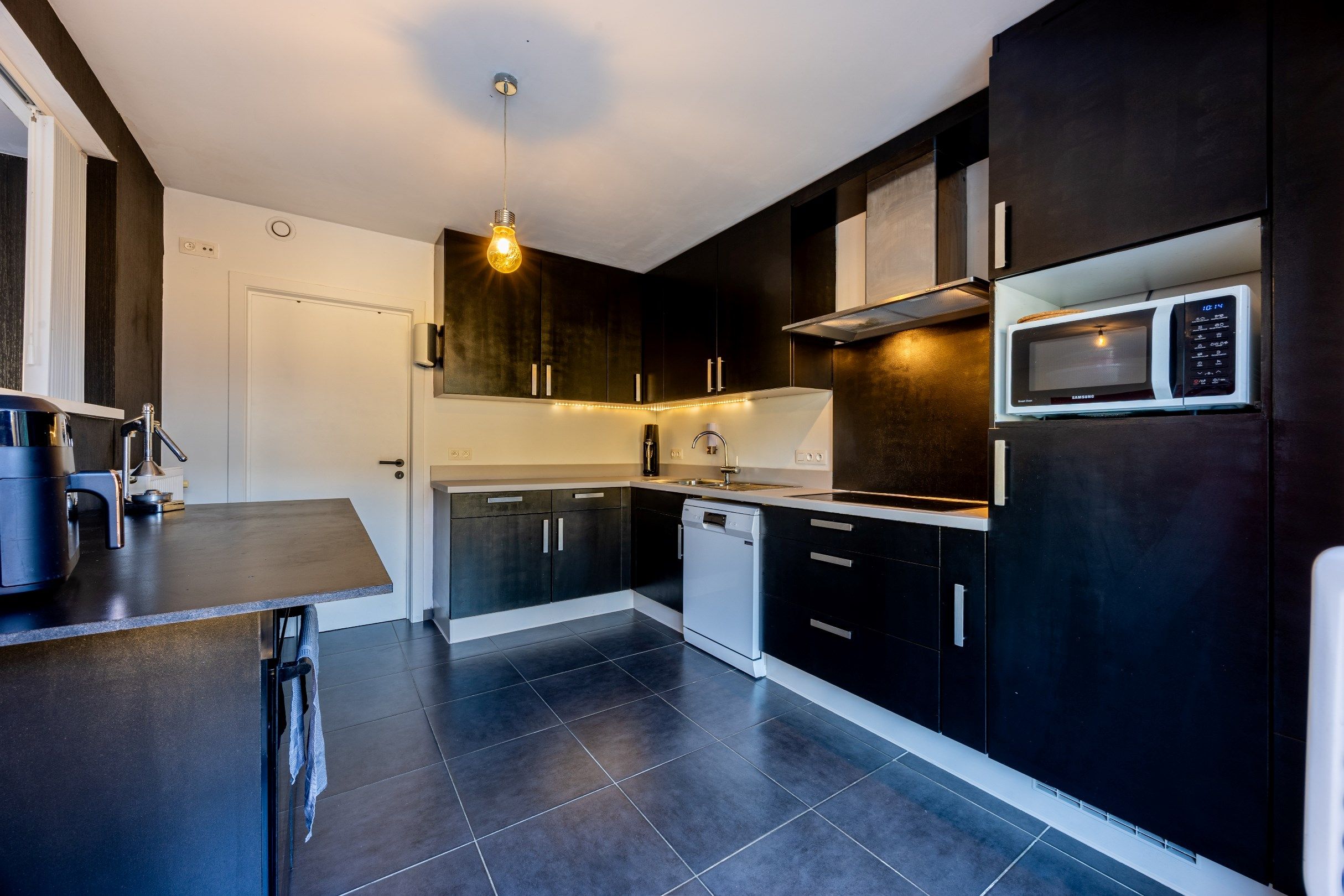 RUIME EN ENERGIEZUINIGE WONING  foto 6