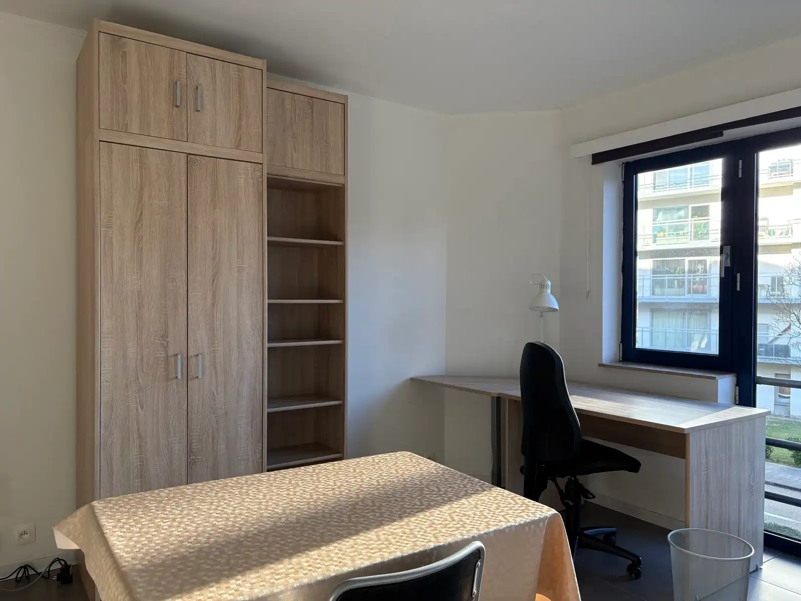 Te huur: gezellige studio nabij centrum Leuven foto {{pictureIndex}}