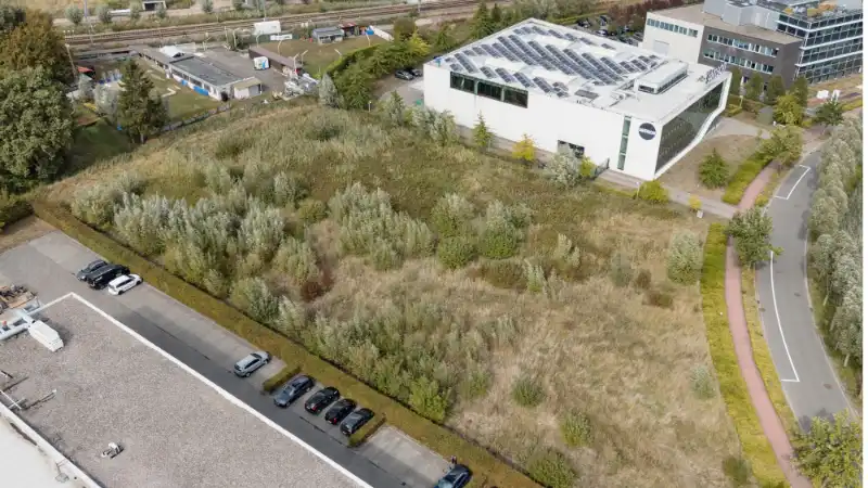 Zwijndrecht: Ruime bedrijfssite met ontwikkelingsgrond op toplocatie langs E17 foto 25