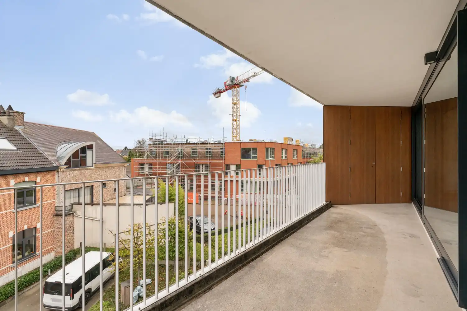 Modern en energiezuinig(A-label) dakappartement met 2 slaapkamers, 2 badkamers, een groot terras en een autostaanplaats nabij het UZ Gasthuisberg te Leuven! foto 9