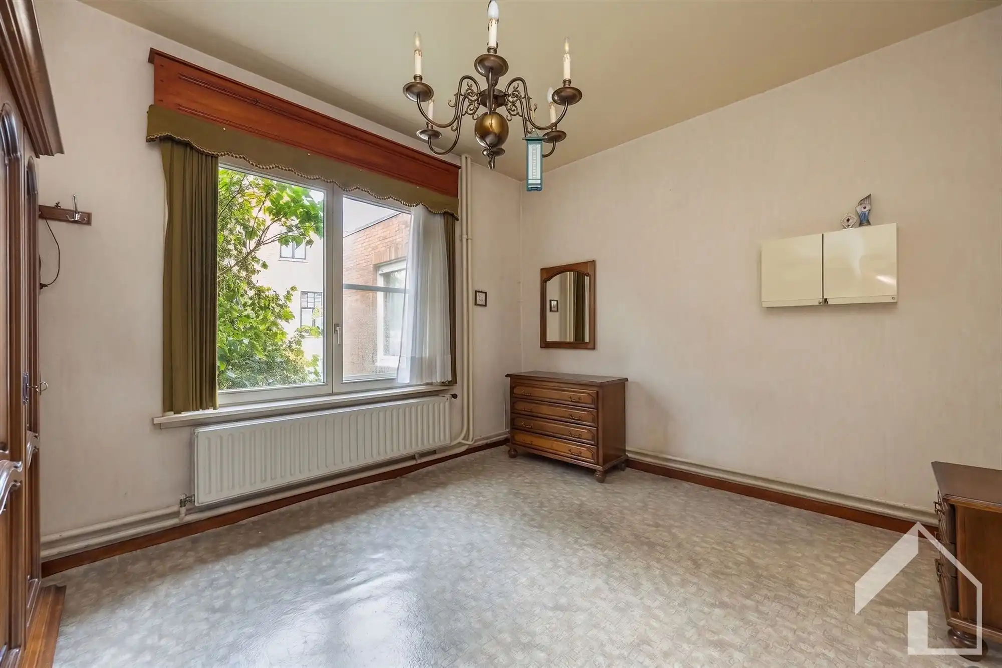 Te renoveren woning op toplocatie foto 5